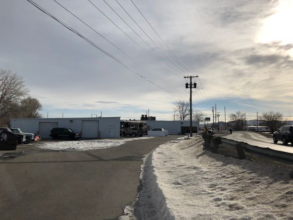 1215 Monad Road, Billings, MT 59101